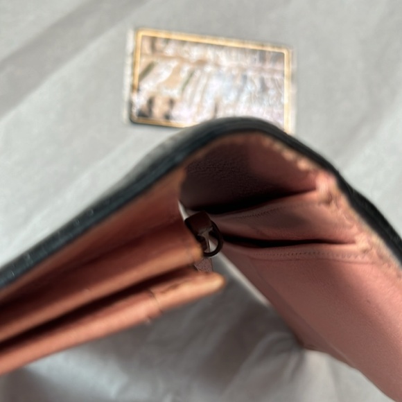 Chanel Wallet - Picture 8 of 8